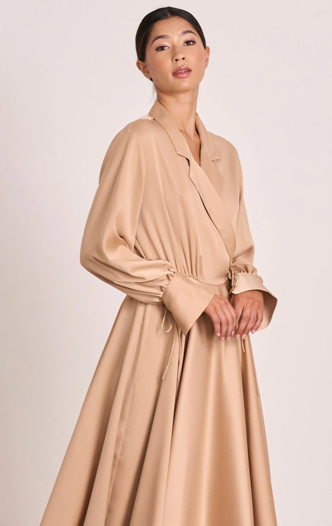 Seeker Wrap Mid Dress - Mink